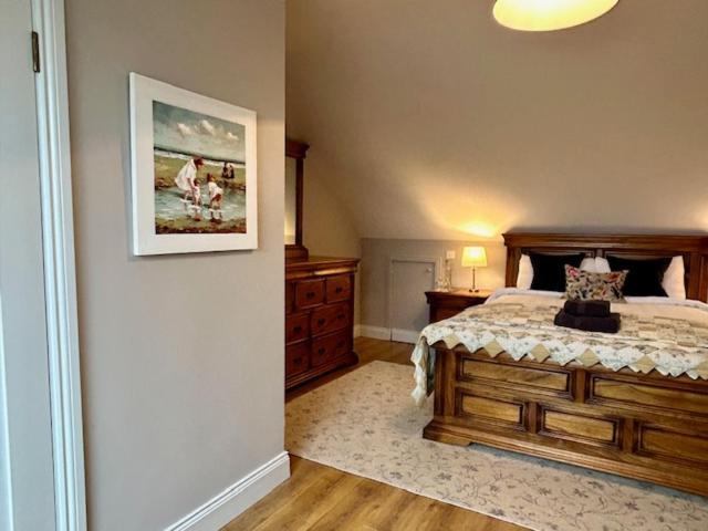 The Lodge, Monkstown Monkstown  Kültér fotó